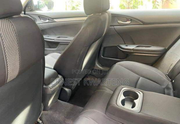 Honda Civic 2018 White