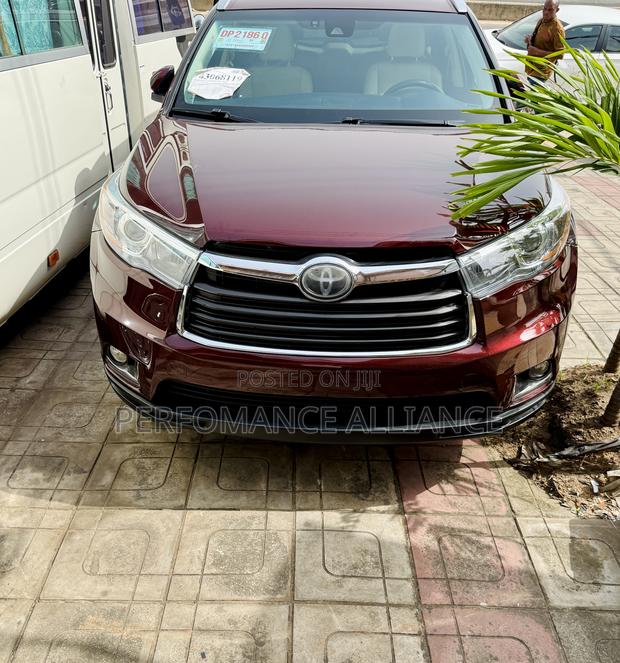 Toyota Highlander Limited V6 4x4 (3.5L 6cyl 6A) 2016 Brown