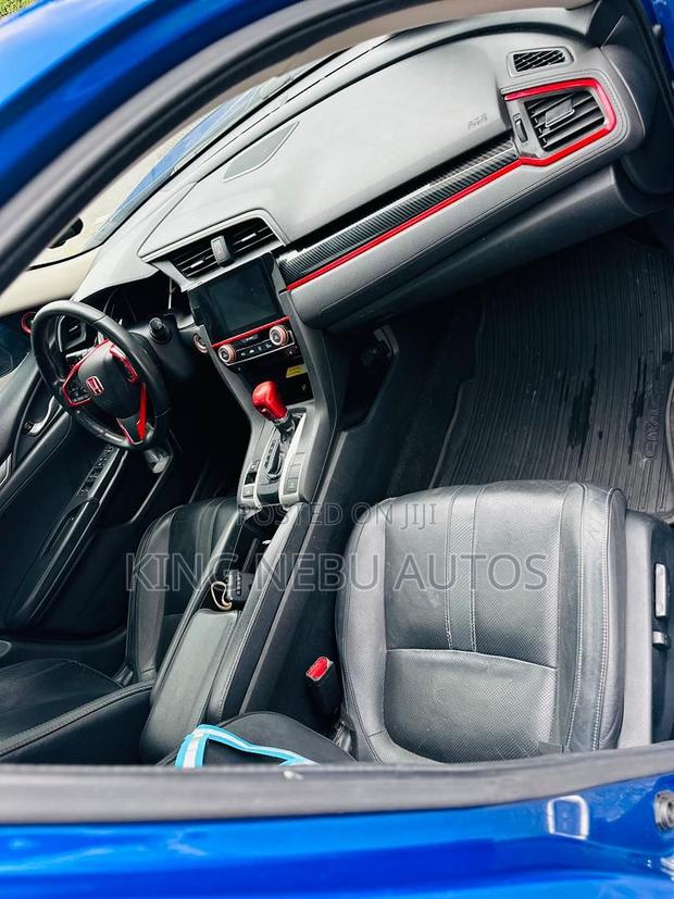 Honda Civic Touring Sedan 2018 Blue