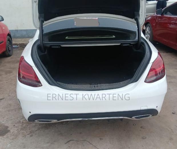 Mercedes-Benz C300 2018 White
