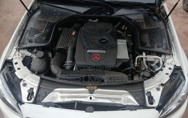 Mercedes-Benz C300 2018 White