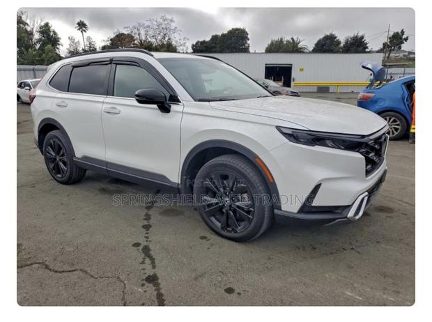 Honda CR-V 2024 White