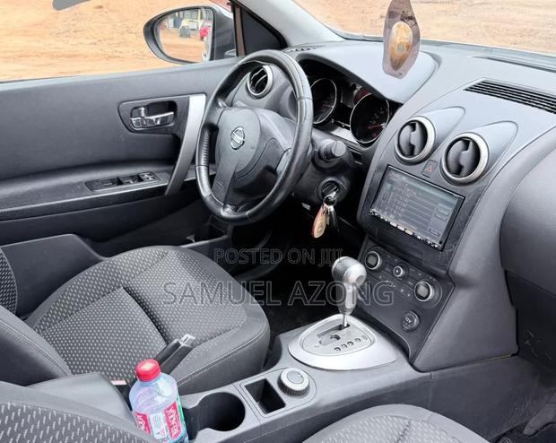 Nissan Dualis 2013 Silver