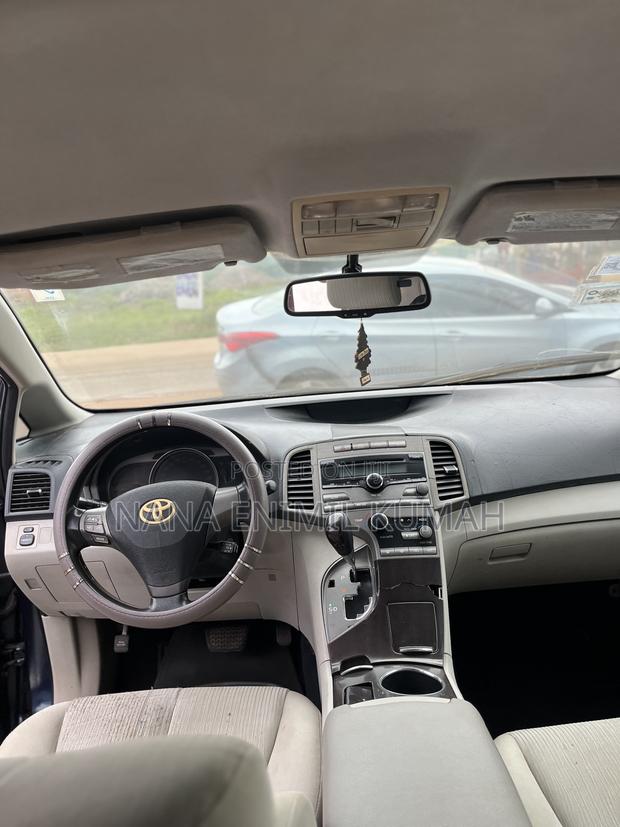 Toyota Venza 2012 Blue