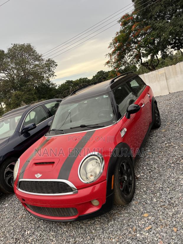 Mini Cooper 2010 Red