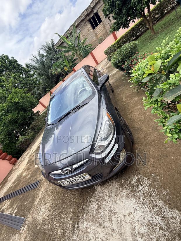Hyundai Accent GS Automatic 2012 Gray