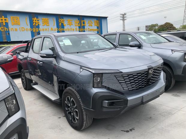 New Changan Hunter Plus 2.0 Petrol 4x4 2025 Gray