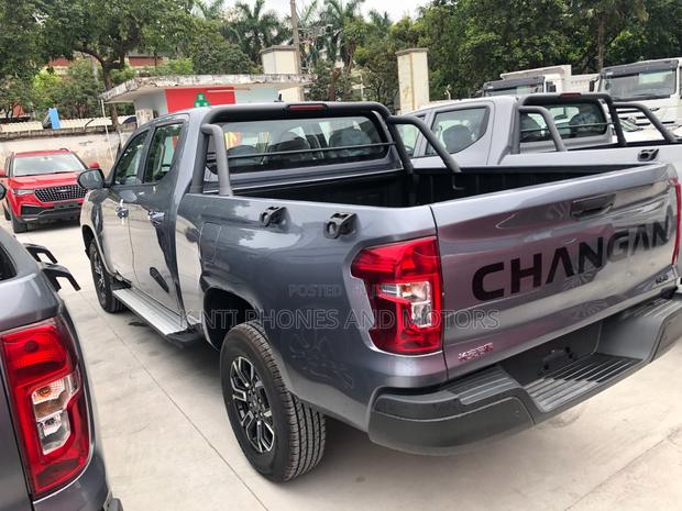 New Changan Hunter Plus 2.0 Petrol 4x4 2025 Gray