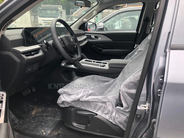 New Changan Hunter Plus 2.0 Petrol 4x4 2025 Gray