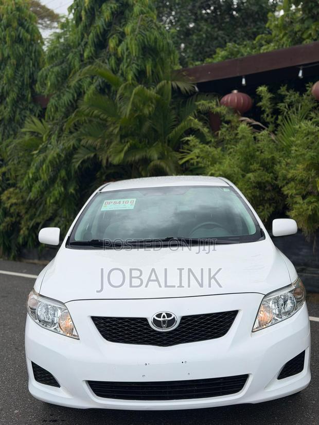 Toyota Corolla 1.8 Advanced 2009 White