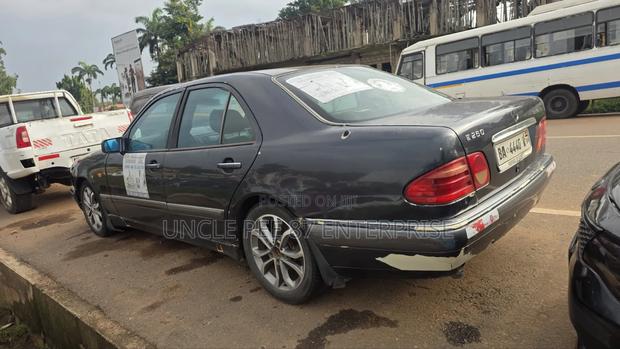 Mercedes-Benz C250 2004 Black