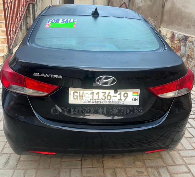 Hyundai Elantra GLS Sedan FWD (1.8L 4cyl 6A) 2013 Black
