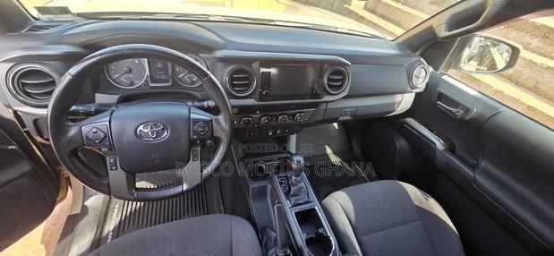 Toyota Tacoma TRD Sport 2019 Brown