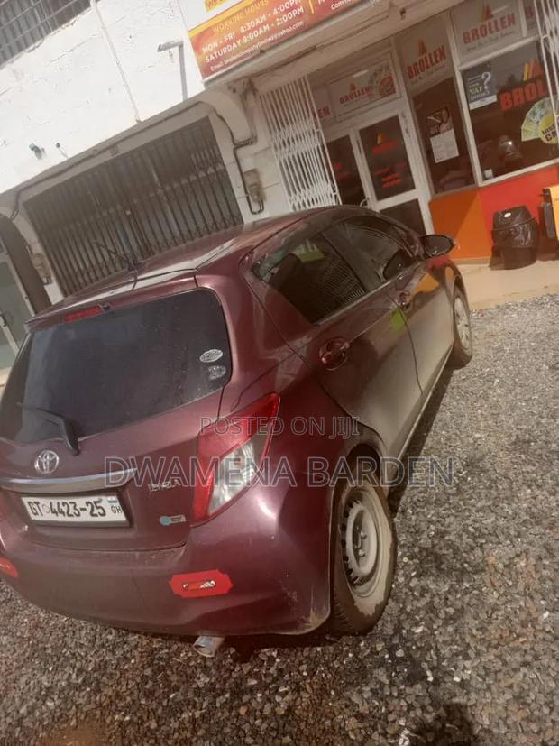 Toyota Vitz 2013 Brown