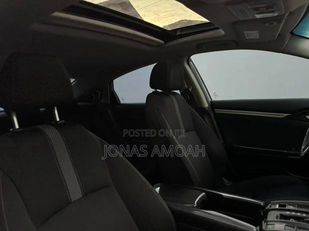Honda Civic EX-T 2dr Coupe (1.5L 4cyl) 2016 Silver