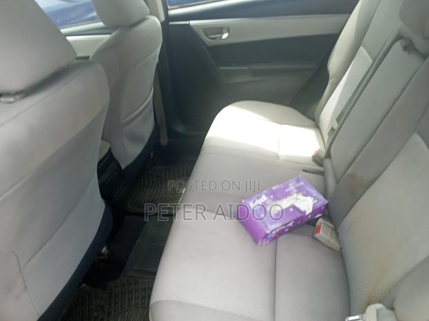 Toyota Corolla 2015 Black