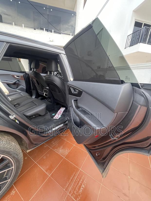 Audi Q8 55 Premium AWD quattro 2020 Gray