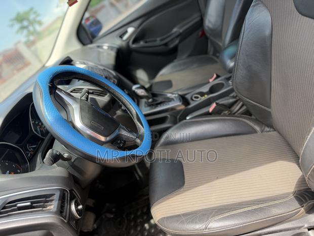 Ford Fiesta 2014 White