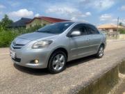 Toyota Yaris SE Hatchback 5dr 2012 Silver for sale