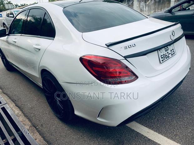 Mercedes-Benz C300 Luxury 4dr AWD 4Matic Sedan (2.0L 4cyl 7A) 2015