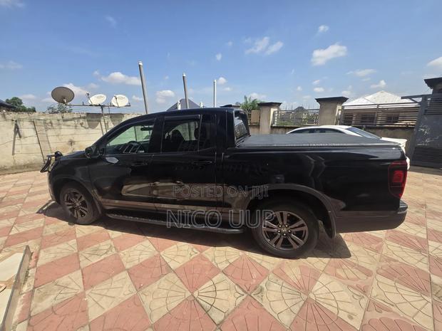 Honda Stepwgn 2019 Black