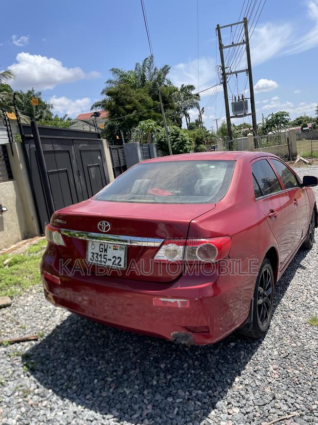 Toyota Corolla 2013 Red