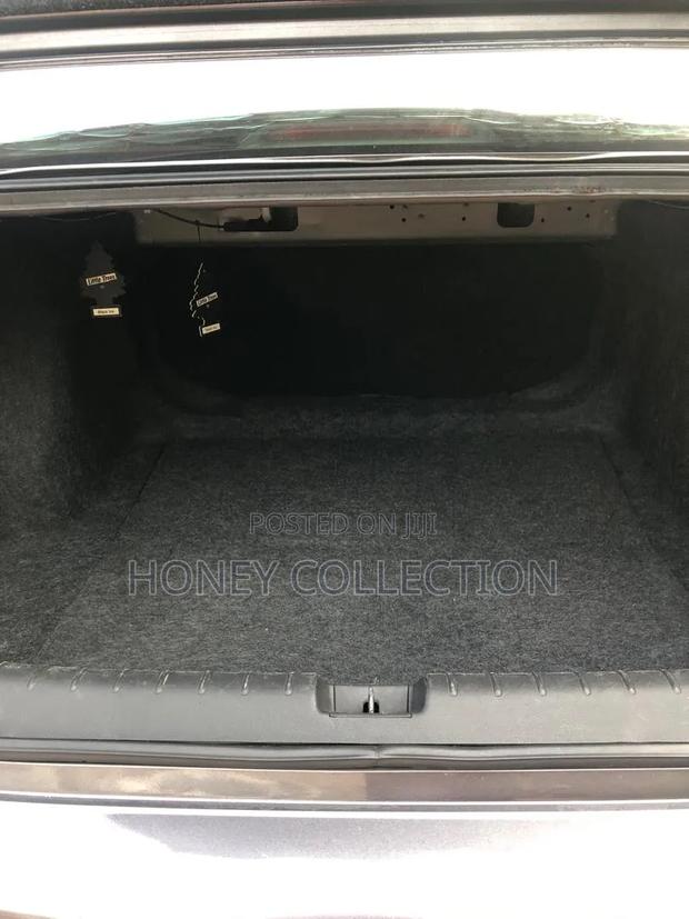 Honda Civic LX Sedan 2020 Gray