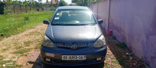 Toyota Echo Automatic 2003 Gray