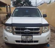 Ford Escape Limited 2010 White for sale