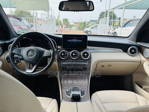 Mercedes-Benz GLC-Class 2018 Red