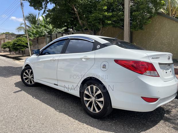 Hyundai Accent 2014 White