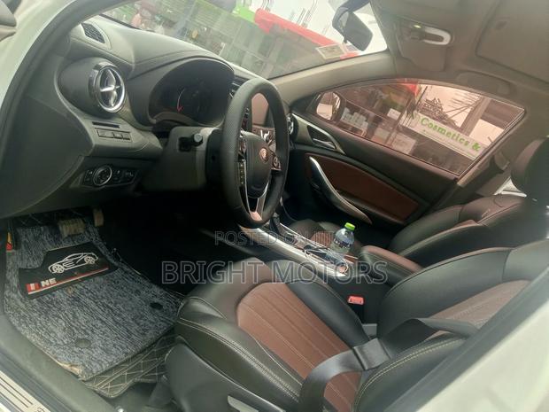BYD Song Pro DM-i 2019 White