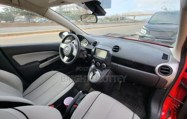 Mazda Demio 2010 Red
