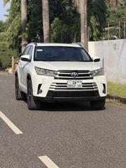 Toyota Highlander XLE 4x2 V6 (3.5L 6cyl 8A) 2017 White for sale