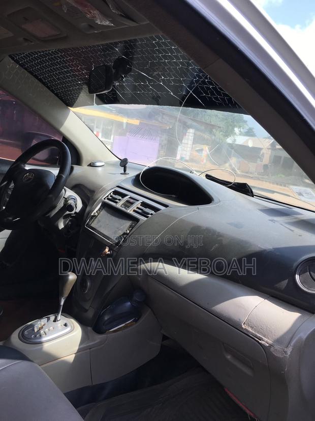 Toyota Belta 2010 White