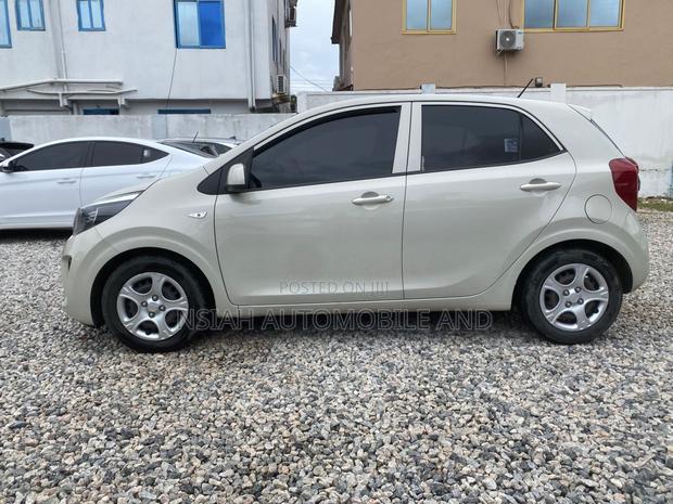Kia Morning 2018 Beige