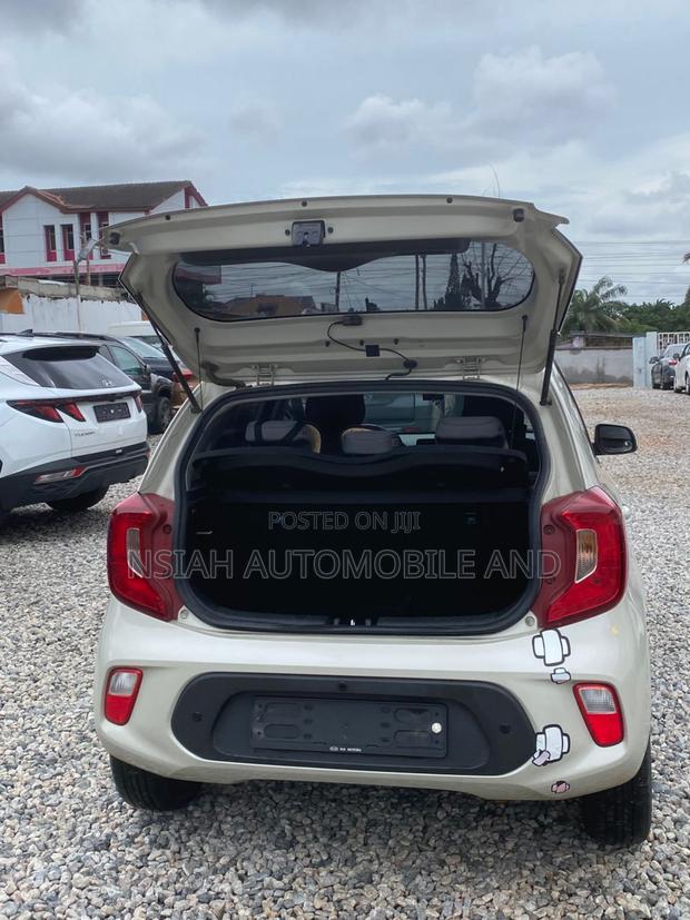Kia Morning 2018 Beige
