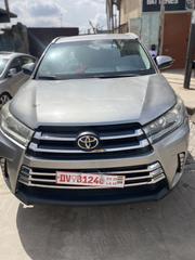 Toyota Highlander 2014 Gold for sale