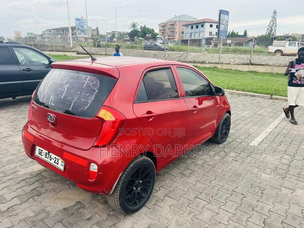 Kia Morning 2013 Red