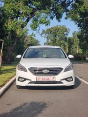 Hyundai Sonata Limited 2.0T Seban (2.0L 4cyl 6A) 2016 White for sale