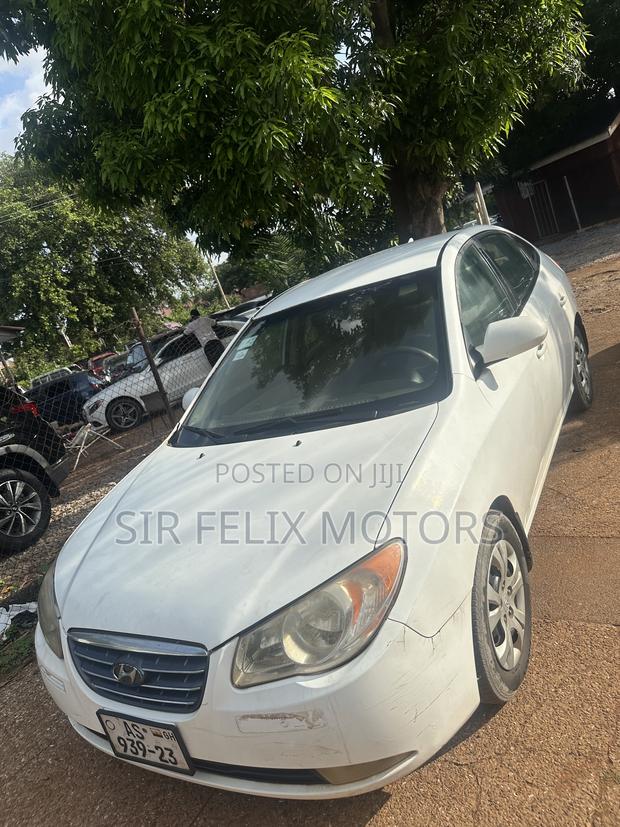 Hyundai Elantra 1.6 Automatic 2009 White