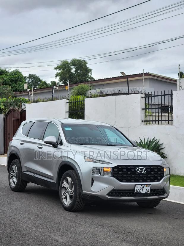 Hyundai Santa Fe SE 2021 Silver