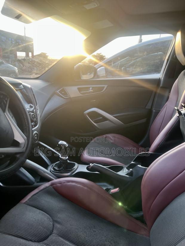 Hyundai Veloster Veloster (Standard) 2013 White