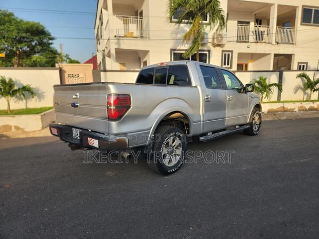 Ford F-150 Lariat 4dr SuperCab 8 ft. LB (2.7L 6cyl Turbo 6A) 2015