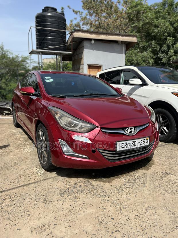 Hyundai Elantra 2014 Red