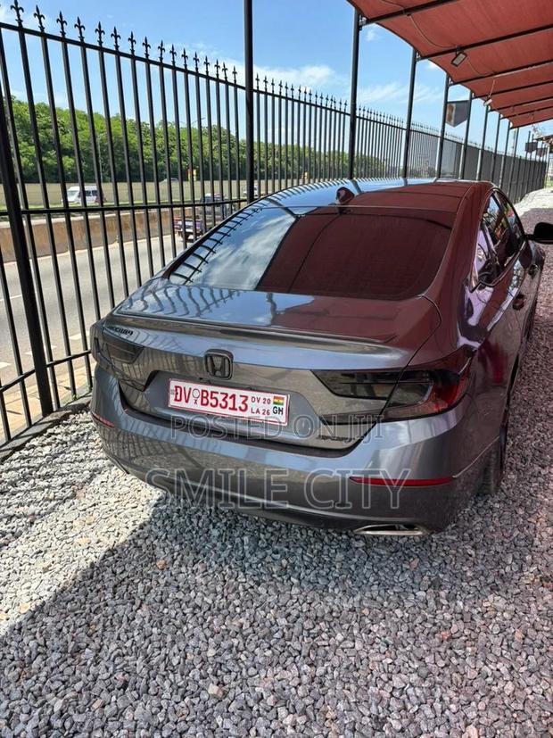 Honda Accord 2019 Gray