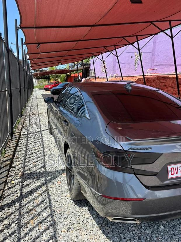 Honda Accord 2019 Gray