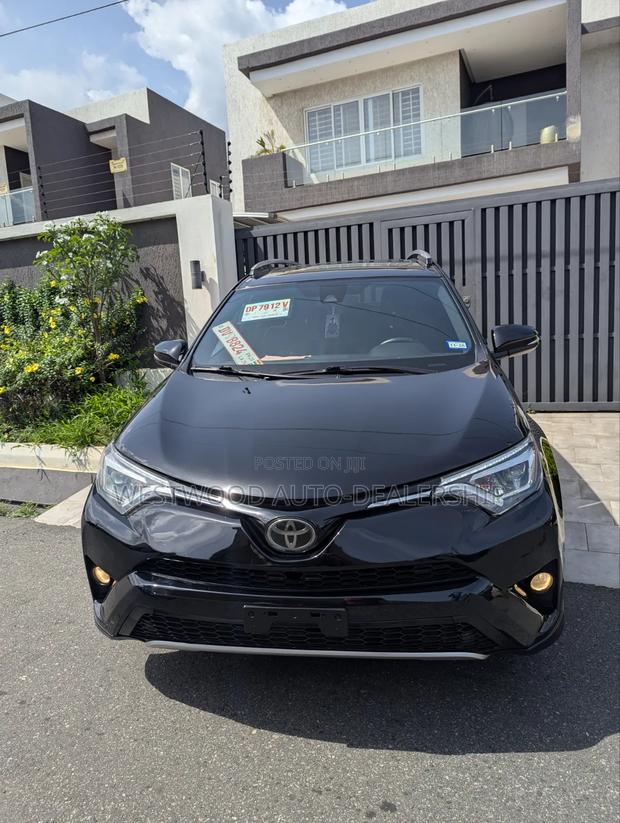 Toyota RAV4 SE 4dr SUV (2.5L 4cyl 6A) 2018 Black