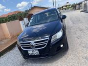 Volkswagen Tiguan SE 4Motion 2011 Black for sale