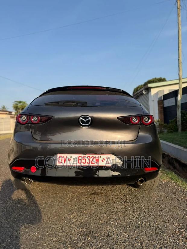 Mazda 3 2017 Gray